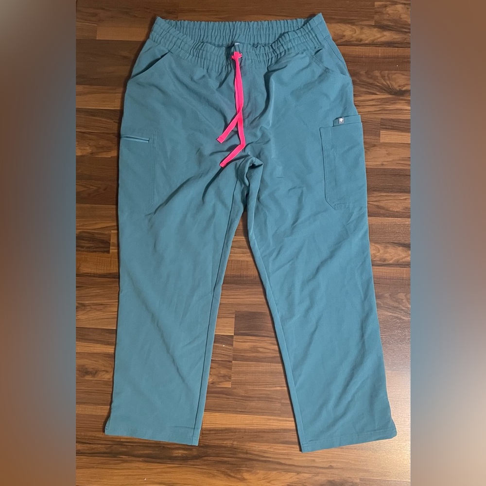 Figs high waist regular length EUC